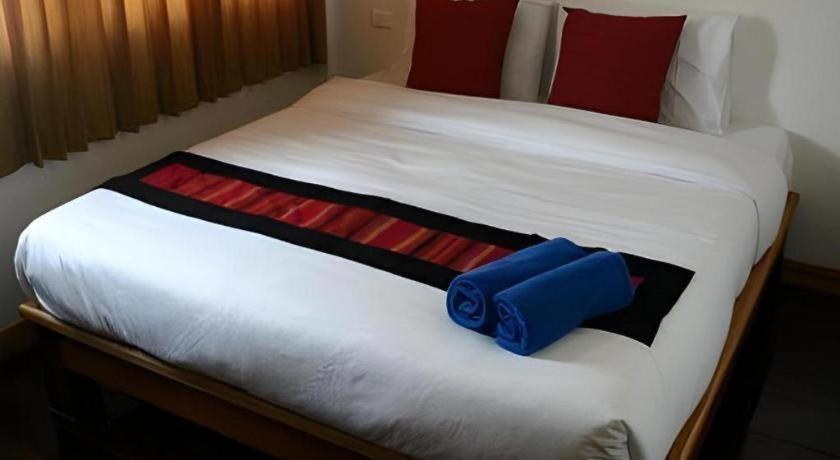 Sukkasem Hotel Nan Buitenkant foto